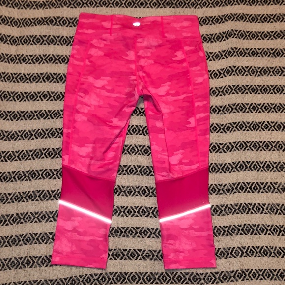 Ideology Pink Camo Breast Cancer Crop Leggings SzS - Picture 6 of 10